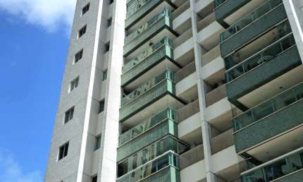 APARTAMENTO NO ALTIPLANO 92M 03 QTOS+DCE COM 02 VAGAS DE GARAGENS