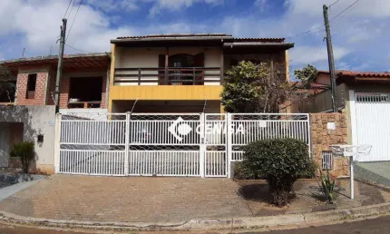 Casa com 4 quartos à venda, 234 m² - Jardim Regina - Indaiatuba/SP