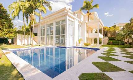Casa à venda por R$ 18.000.000,00 em ou locação R$165.000,00 em Alphaville, Barueri - SP