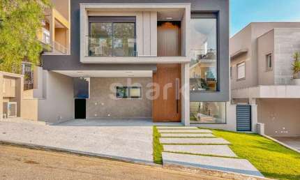 Casa para venda por R$3.400.000,00em Alphaville, Santana de Parnaíba, SP.