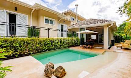 Casa para venda por  R$ 4.350.000,00 em Alphaville,  Santana de Parnaíba-SP