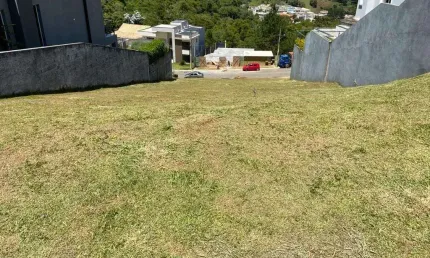 Terreno para venda por R$ 650.000,00 em Alphaville- SP