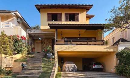 Casa a venda por R$ 1.970.000,00 em Alphaville, Santana de Parnaíba - SP
