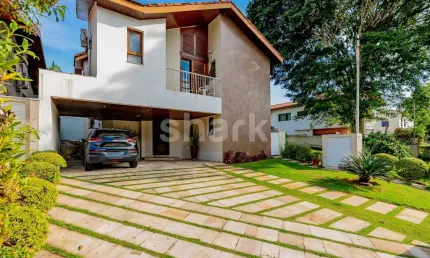 Casa à venda por R$ R$ 2.500.000,00 em Alphaville, Santana de Parnaíba-SP