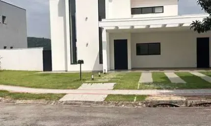 Casa à venda por R$ 2.650.000,00 em  Alphaville, Santana de Parnaíba, SP