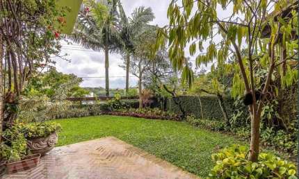 Casa para venda por R$3.500.000 ou locação R$18.OOO no Cidade Jardim, SP.