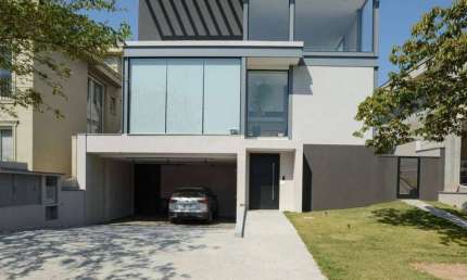 Casa para Venda por R$ 4.300.000,00 em Alphaville, Santana de Parnaíba-SP