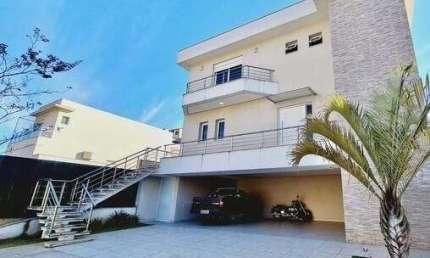 Casa para venda por R$ 4.070.000,00 em Alphaville, Santana de Parnaíba-SP