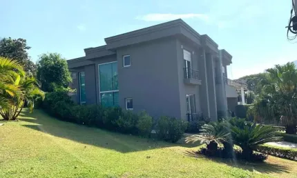 Casa para venda por R$ 5.000.000,00 em Alphaville, Santana de Parnaíba-SP