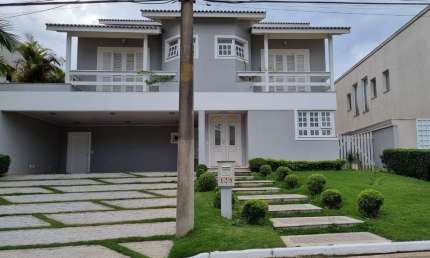 Casa à venda por R$ 4.700.000,00 em Alphaville, Barueri-SP