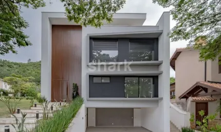 Casa à venda por R$5.000.000,00 em Alphaville - Santana de Parnaíba