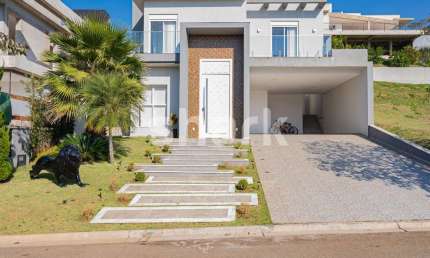 Casa para venda por R$ 5.000.000,00 em Alphaville, Santana de Parnaíba - SP