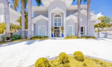 Casa para venda por R$ 11.500.000,00 em Alphaville, Santana de Parnaíba-SP