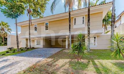 Casa para venda por R$ 11.000.000,00 ou locação por R$ 40.000,00/mês em Alphaville, Barueri - SP
