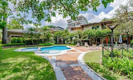 Casa para venda por R$ 12.000.000,00 em Alphaville, Barueri - SP