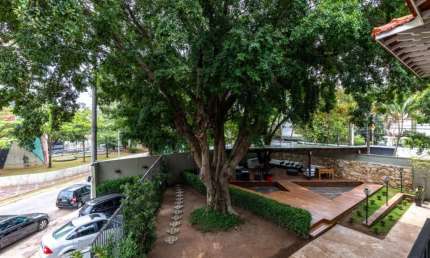 Casa à venda por R$ 10.000.000,00 ou locação por R$ 50.000,00/mês na Vila Nova Conceição, São Paulo
