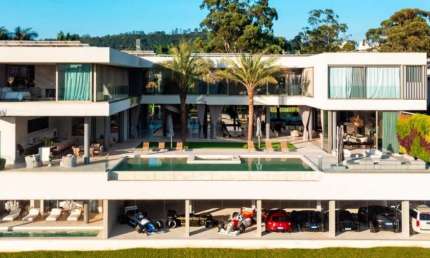Casa para venda por R$ 120.000.000,00 em Alphaville, Santana de Parnaíba-SP