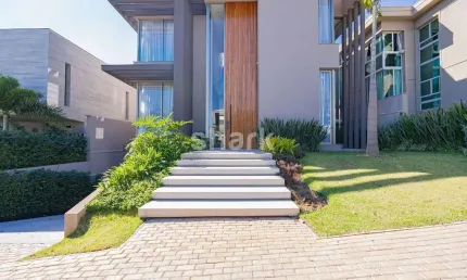 Casa a venda por r$ 16.000.00,00 em alphaville, santana de parnaiba-sp
