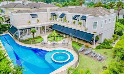 Casa a venda por R$ 17.000.000,00 em Alphaville, Santana de Parnaíba-SP