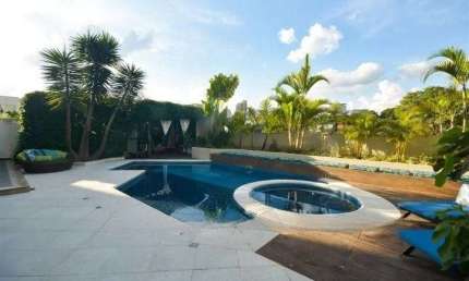 Casa para venda e locação por R$ 7.500.000,00 ou R$ 50.000,00 em Alphaville, Barueri - SP