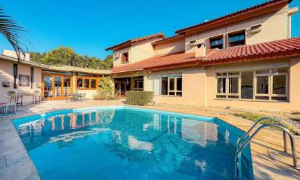 Casa à venda por R$ 8.500.000,00 em Alphaville, Barueri - SP