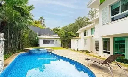 Casa à venda por r$8.800.000.00 em alphaville tamboré, barueri - sp