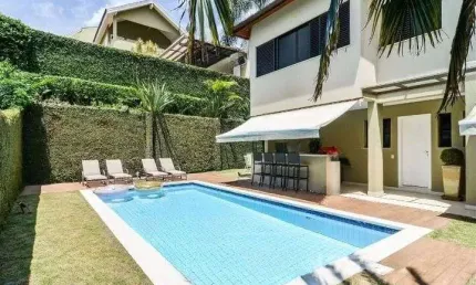 Casa para venda por R$ 5.250.000,00 em Alphaville, Santana de Parnaíba-SP