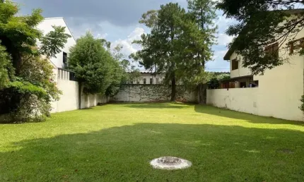 Terreno à venda por R$ 2.700.000,00 em Alphaville, Barueri - SP