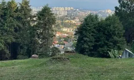 Terreno para venda por R$ 3.100.000,00 em Alphaville, Santana de Parnaíba-SP