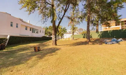 Terreno a Venda em Alphaville - Barueri - R$ 4.000.000,00