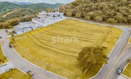Terreno para venda por R$ 4.025.000,00 em Alphaville, Santana de Parnaíba-SP