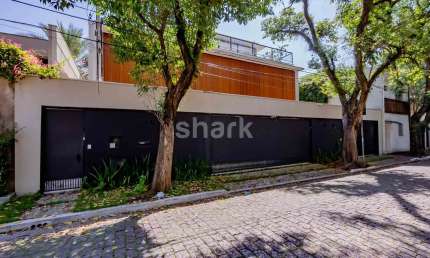 Casa à venda por R$ 29.900.000,00 no Jardim Paulistano, São Paulo-SP
