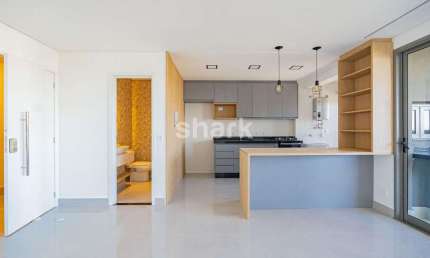 Apartamento para locação por R$ 10.000,00/mês em Alphaville, Barueri-SP