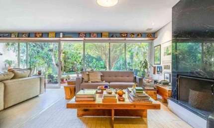 Casa à venda por R$ 6.500.000,00 no Jardim Paulistano, São Paulo, SP