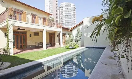 Casa à venda por R$ 6.200.000,00 em Alto de Pinheiros, São Paulo, SP