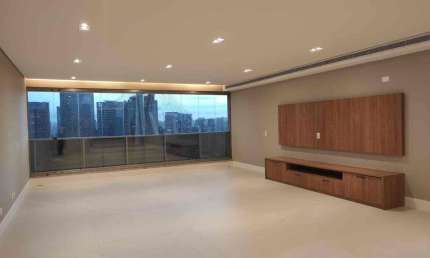 Apartamento para venda por R$ 6.800.000,00 e locação por R$ 32.000,00 no Real Parque, São Paulo, SP