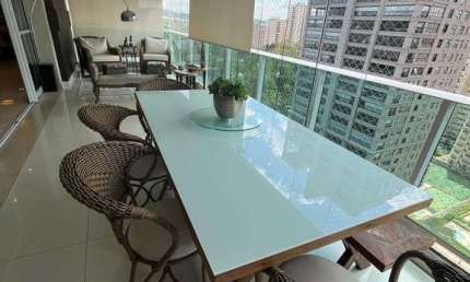 Apartamento MOBILIADO para locação no Centro de Alphaville, Barueri, SP