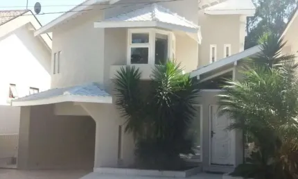 Casa em condomínio fechado com 4 quartos para alugar no Alphaville, Santana de Parnaíba 