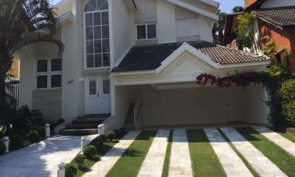 Casa para venda por R$ 3.500.000,00 e locação por R$ 18.000,00/mês em Alphaville, Santana de Parnaí