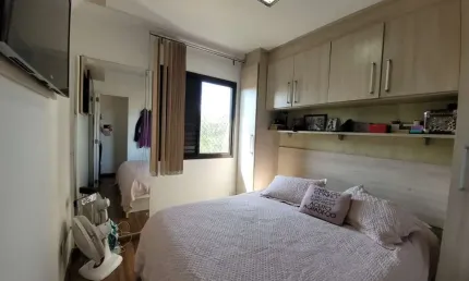 Apartamento para Venda em São Paulo, Vila Carmosina, 2 dormitórios, 1 banheiro, 1 vaga