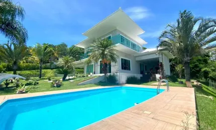 Casa em Condomínio para Venda em Maricá, Ubatiba, 4 dormitórios, 3 suítes, 4 banheiros, 2 vagas