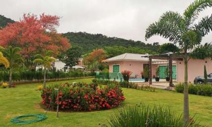 Casa em Condomínio para Venda em Maricá, Ubatiba, 3 dormitórios, 2 suítes, 3 banheiros, 2 vagas