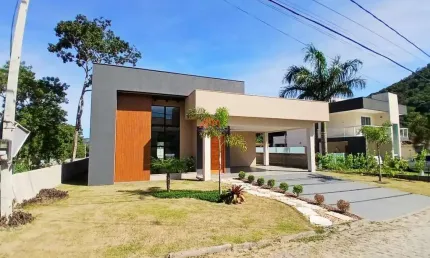 Casa em Condomínio para Venda em Maricá, Ubatiba, 3 dormitórios, 1 suíte, 3 banheiros, 2 vagas