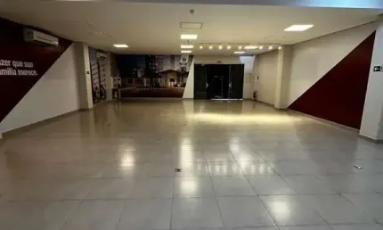 Aluga-se loja na aviação com vagas de estacionamento com 430 m2