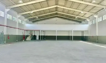 Galpão disponível para locação  no jardim glória com mais de 1.000 m2