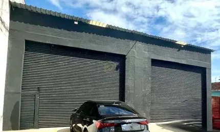 Galpão novo com 280m2 no caiçara na av. pres kennedy com vaga de garagem