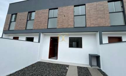 Casa com 2 quartos à venda na Zona Industrial, Joinville 