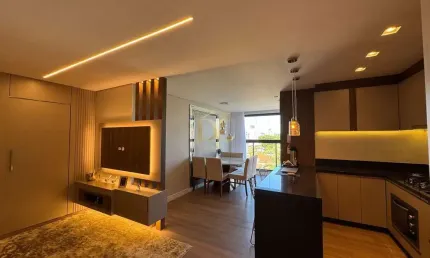 Apartamento DECORADO com 2 Suítes no Anita Garibaldi