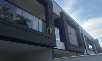 Casa com 3 quartos à venda no Bom Retiro, Joinville 