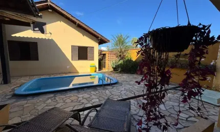 Casa com 5 quartos à venda no Glória, Joinville 